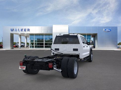 New 2025 Ford F450 XL w/ XL Chrome Package image 8