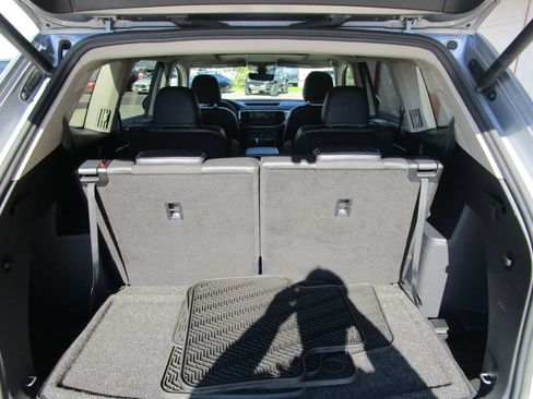Used 2021 Volkswagen Atlas SEL Premium AWD/4WD image 15