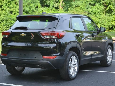 Used 2021 Chevrolet TrailBlazer LS FWD image 5