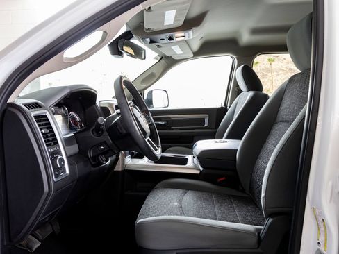 Used 2018 RAM 2500 Big Horn AWD/4WD image 17