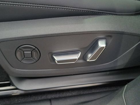 New 2026 Audi Q3 quattro 2.0T AWD/4WD image 18