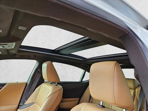 Used 2021 Lexus ES 350 Ultra Luxury image 15