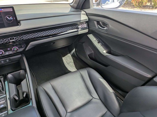 Used 2023 Honda Accord Sport image 16