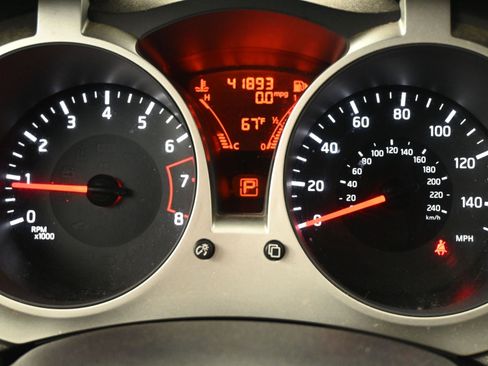 Used 2015 Nissan Juke SV image 19