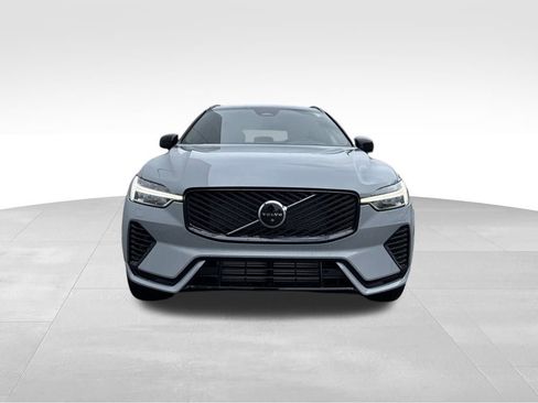New 2026 Volvo XC60 T8 Plus w/ Climate Package image 8