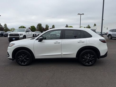 Used 2025 Honda HR-V Sport image 5