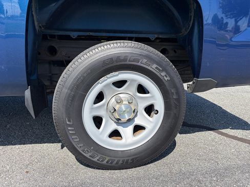 Used 2015 Chevrolet Silverado 1500 W/T RWD image 35