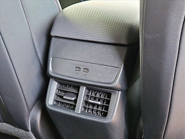 Certified 2026 Chevrolet Equinox RS FWD image 24