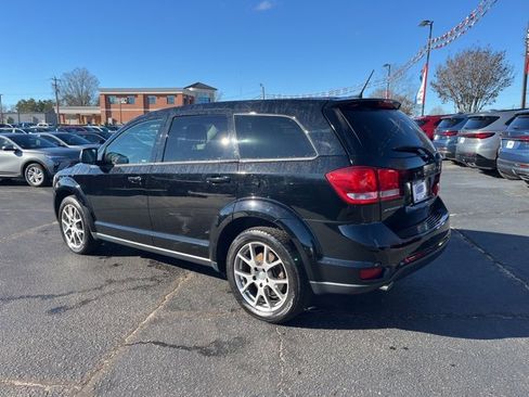 Used 2015 Dodge Journey R/T w/ Flexible Seating Group image 40