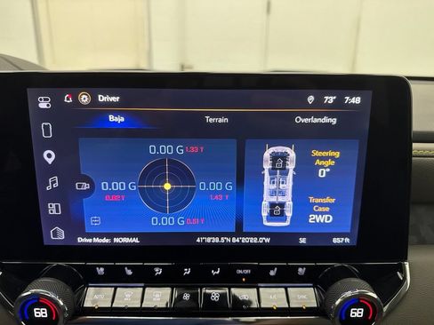 Used 2025 Chevrolet Colorado ZR2 AWD/4WD image 31