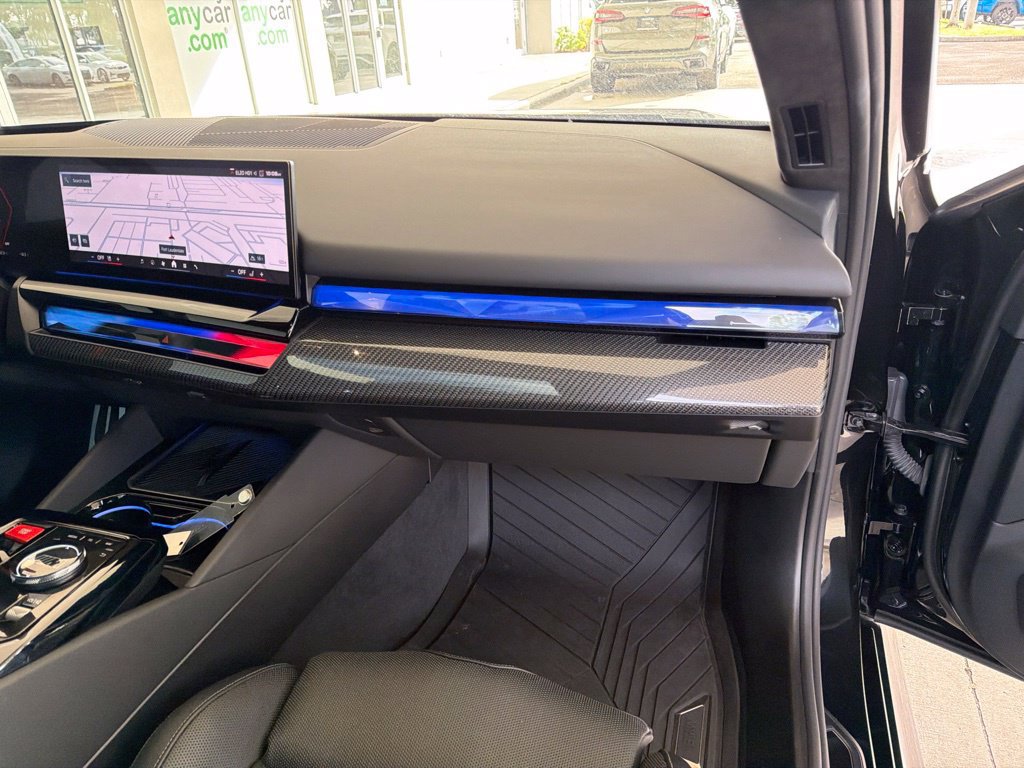 Used 2025 BMW M5 Touring AWD/4WD image 27