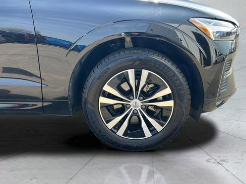 Used 2023 Volvo XC60 B5 Core image 27