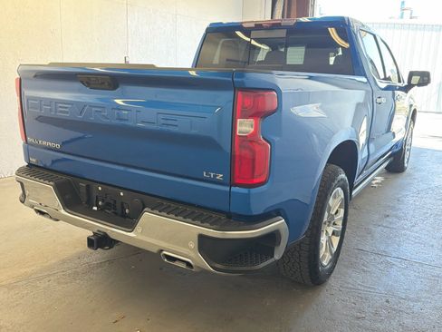 Used 2023 Chevrolet Silverado 1500 LTZ w/ Technology Package image 7