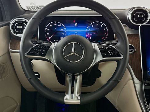 Certified 2026 Mercedes-Benz GLC 300 image 18