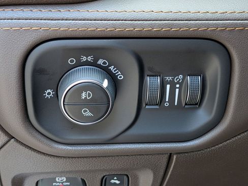 New 2026 RAM 1500 Limited AWD/4WD image 23