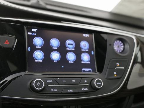 Certified 2020 Buick Envision Essence image 18