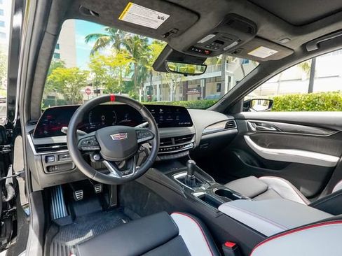Used 2025 Cadillac CT5 V Blackwing w/ Carbon Fiber 2 Package RWD image 3