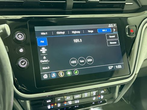 Used 2023 Chevrolet Bolt EUV Premier w/ Super Cruise Package image 24