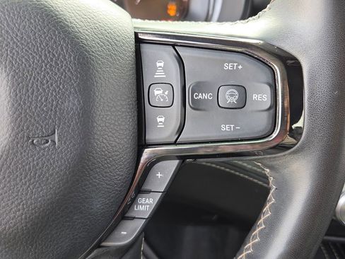 Used 2025 RAM 1500 Limited image 23