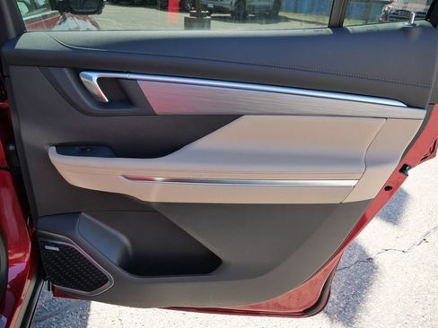 New 2026 Buick Enclave Preferred AWD/4WD image 26