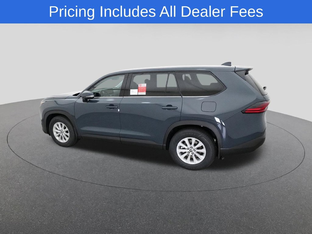 New 2026 Toyota Grand Highlander XLE FWD image 4