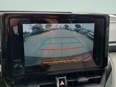 Certified 2024 Toyota Corolla Cross L FWD image 17