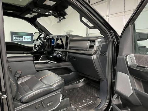 Used 2024 Ford F350 Platinum w/ Tremor Off-Road Package AWD/4WD image 57