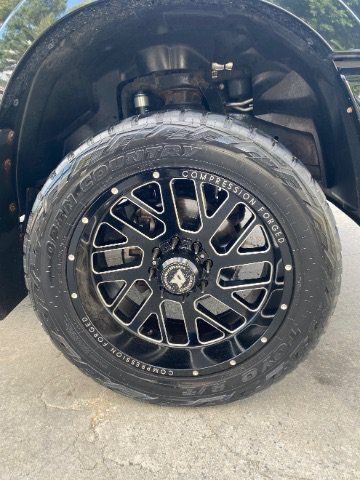 Used 2019 RAM 2500 Limited AWD/4WD image 40