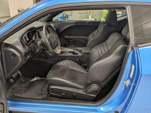 Used 2023 Dodge Challenger SRT Hellcat image 12