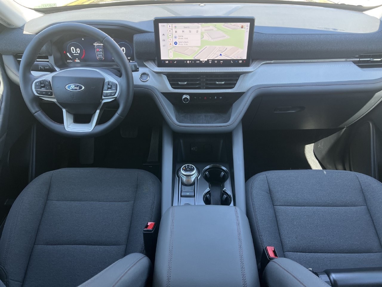 New 2026 Ford Explorer Active RWD image 2