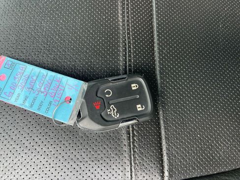 Used 2020 GMC Sierra 3500 Denali w/ Denali Ultimate Package image 40