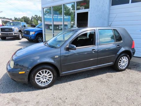 Used 2004 Volkswagen Golf GLS FWD image 7