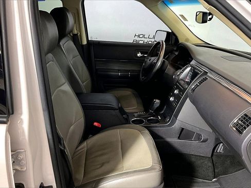 Used 2017 Ford Flex SEL w/ Equipment Group 202A image 6