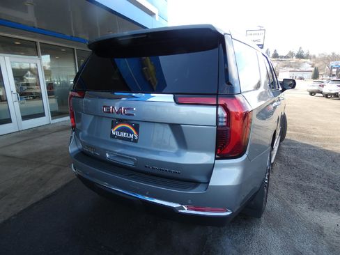 Used 2026 GMC Yukon Elevation image 3