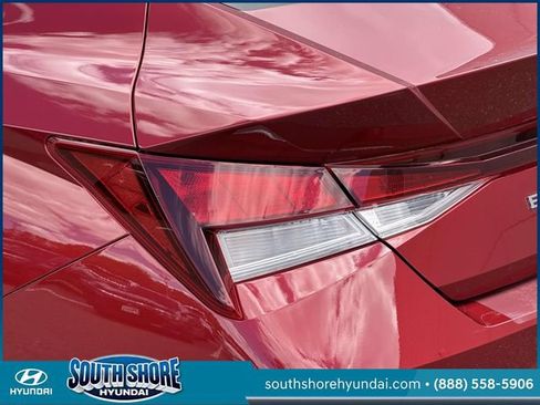 Certified 2023 Hyundai Elantra SEL FWD image 12