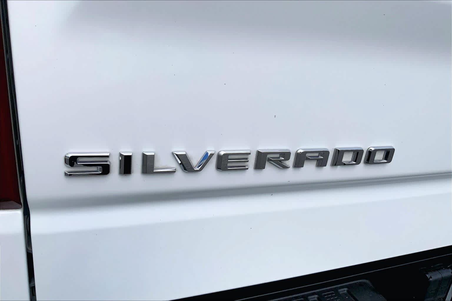 Certified 2026 Chevrolet Silverado 1500 LTZ w/ Technology Package AWD/4WD image 31