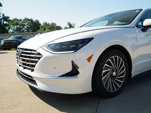 Used 2021 Hyundai Sonata Limited FWD image 17