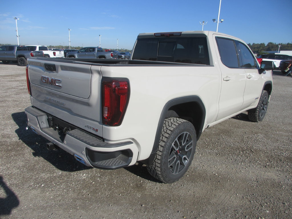 New 2026 GMC Sierra 1500 AT4 w/ AT4 Premium Package AWD/4WD image 4