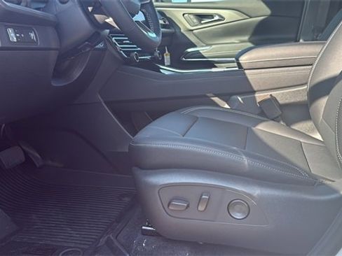 New 2026 Chevrolet Traverse LT w/ Driver Confidence Package image 12