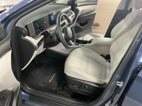 Used 2026 Hyundai Tucson SEL FWD image 11