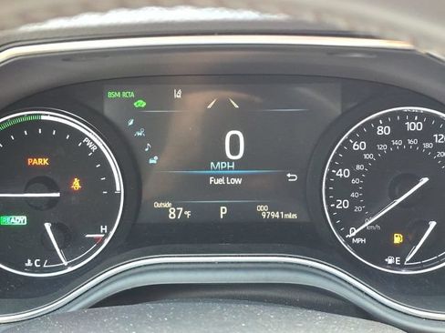 Used 2019 Toyota Avalon Limited w/ All Weather Liner Package FWD image 25