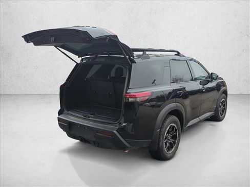 Used 2025 Nissan Pathfinder Rock Creek image 5