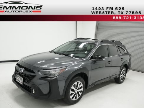 Used 2023 Subaru Outback Premium AWD/4WD image 1