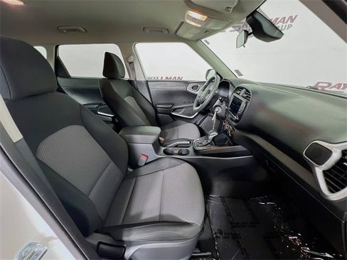 Used 2023 Kia Soul LX w/ Option Group 015 image 35