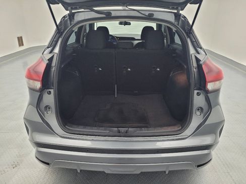 Used 2024 Nissan Kicks S FWD image 29