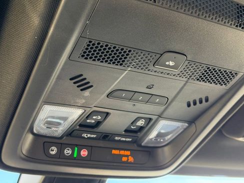 Certified 2025 Cadillac XT5 Premium Luxury image 43