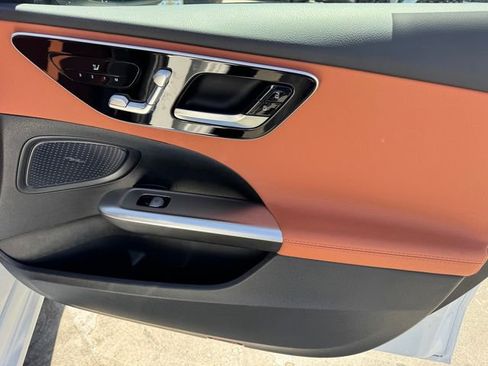 Used 2025 Mercedes-Benz C 300 4MATIC Sedan image 7