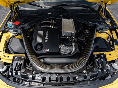 Used 2019 BMW M4 Coupe w/ Competition Package RWD image 36