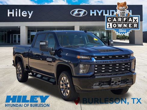 Used 2021 Chevrolet Silverado 2500 Custom w/ Custom Value Package AWD/4WD image 1