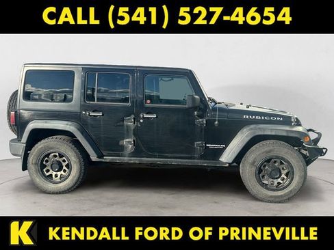 Used 2011 Jeep Wrangler Unlimited Rubicon w/ Dual Top Group image 7